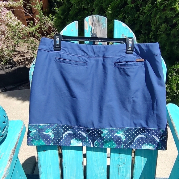 Adidas Large Skort Shorts Skirt With Floral Print! - Picture 2 of 15